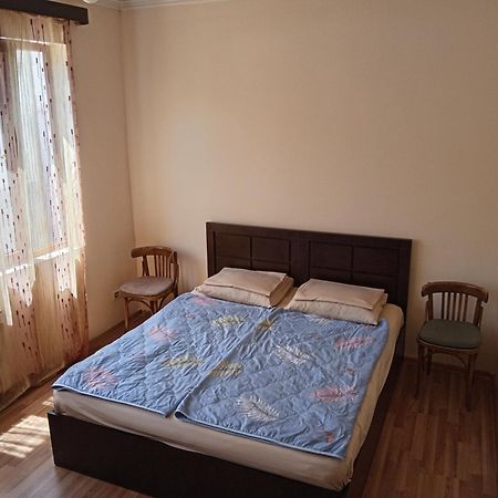 House 56 Hotel Jerevan Buitenkant foto