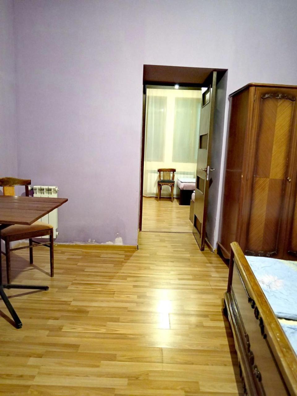 House 56 Hotel Jerevan Buitenkant foto