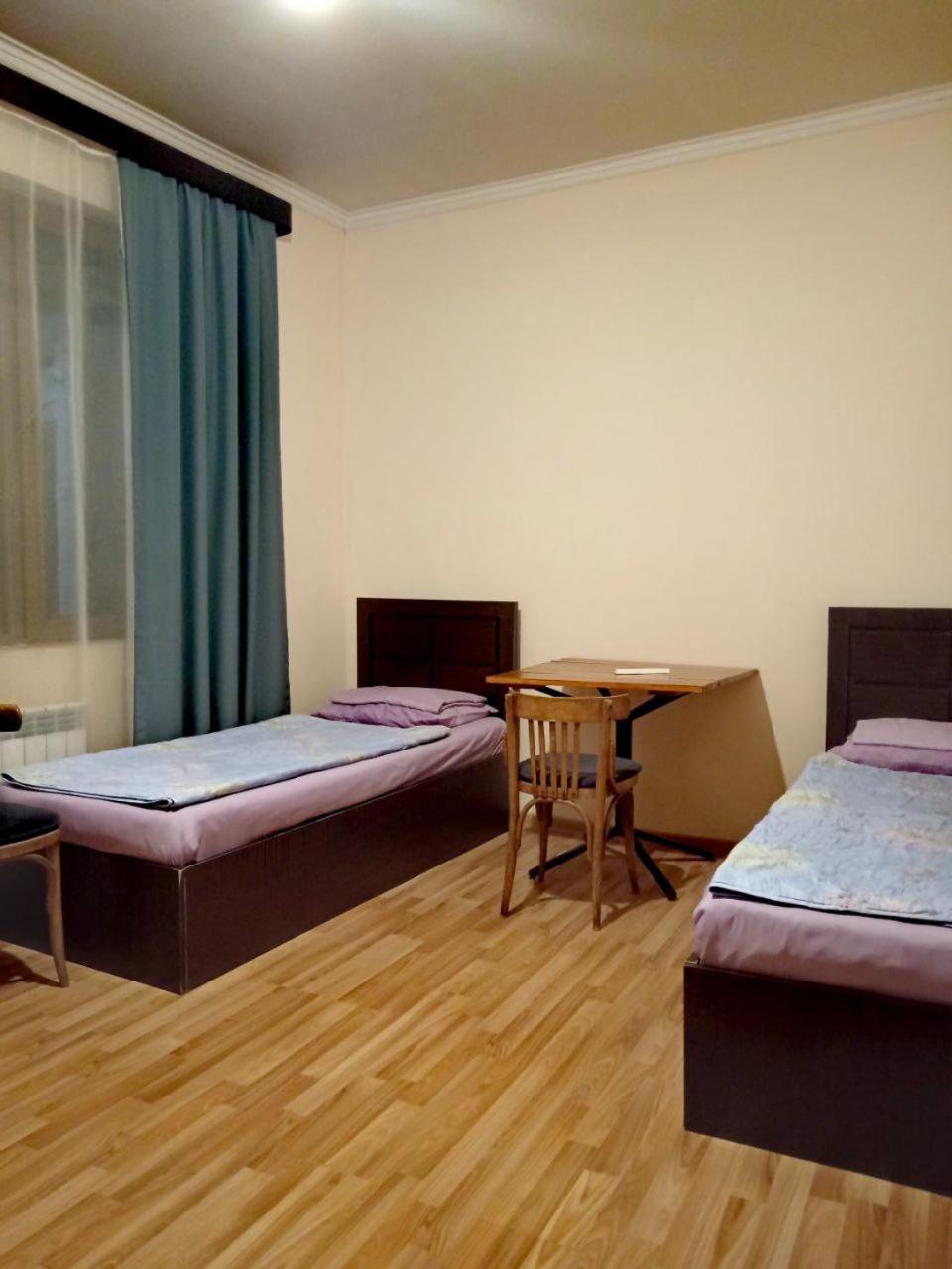 House 56 Hotel Jerevan Buitenkant foto