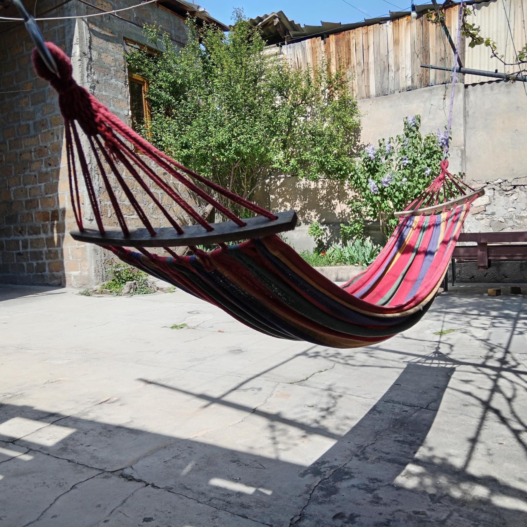 House 56 Hotel Jerevan Buitenkant foto