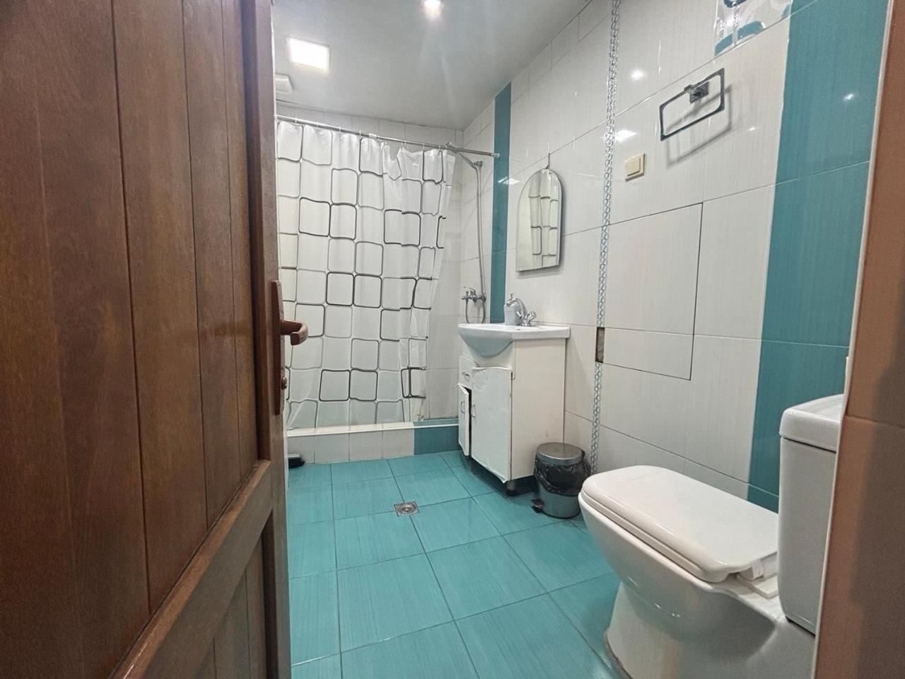 House 56 Hotel Jerevan Buitenkant foto