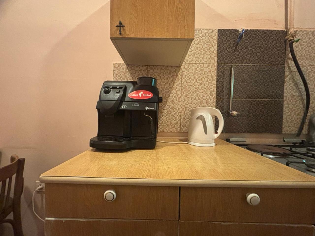 House 56 Hotel Jerevan Buitenkant foto